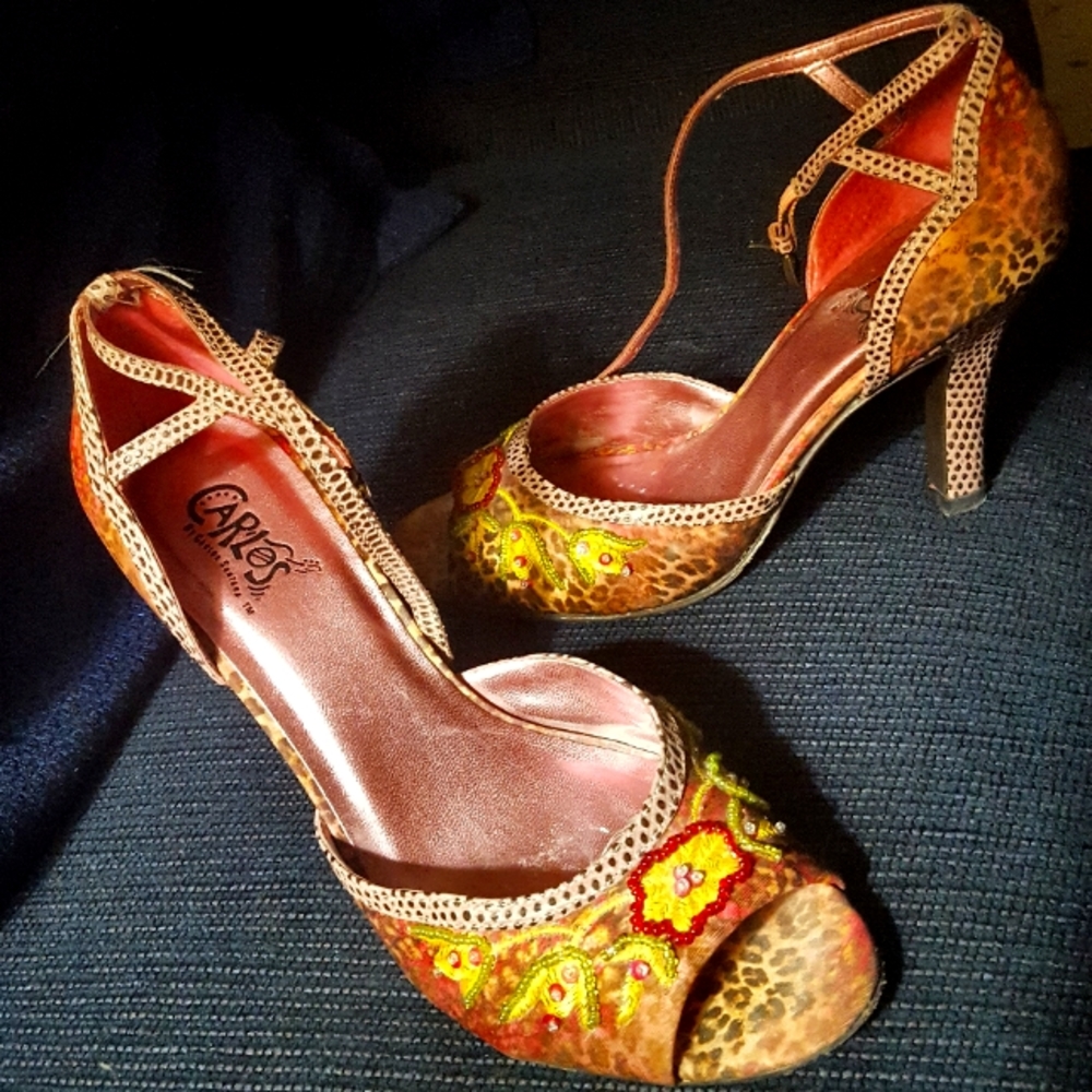 Shoes